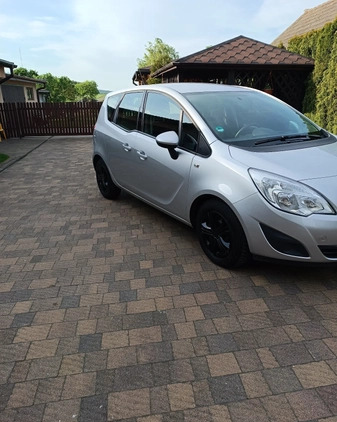 Opel Meriva cena 22900 przebieg: 165000, rok produkcji 2010 z Dobiegniew małe 79